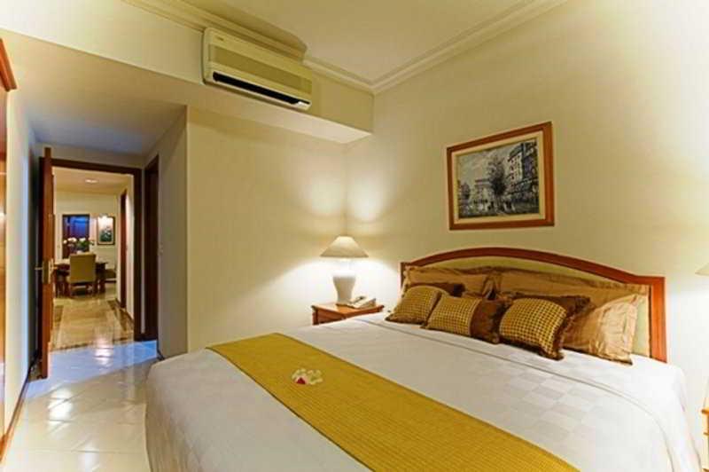 The Residences At Puri Casablanca Jakarta Eksteriør bilde